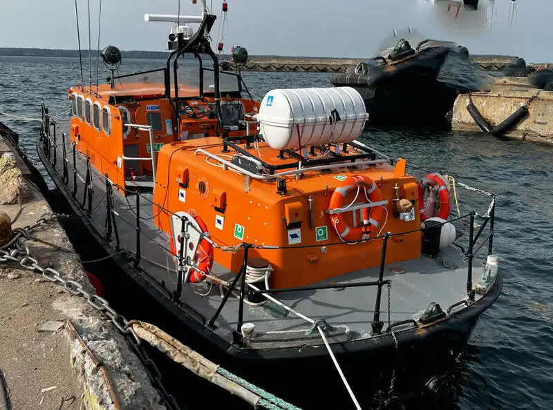 Πλοίο μεταφοράς προσωπικού προς πώληση