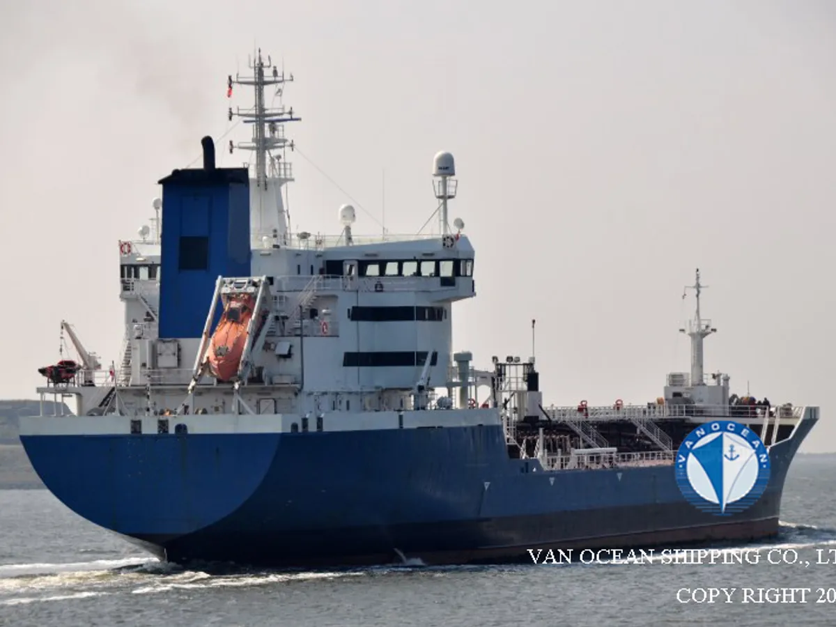 Δεξαμενόπλοιο πετρελαίου/χημικών προϊόντων προς πώληση