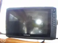 Τράτα προς πώληση
