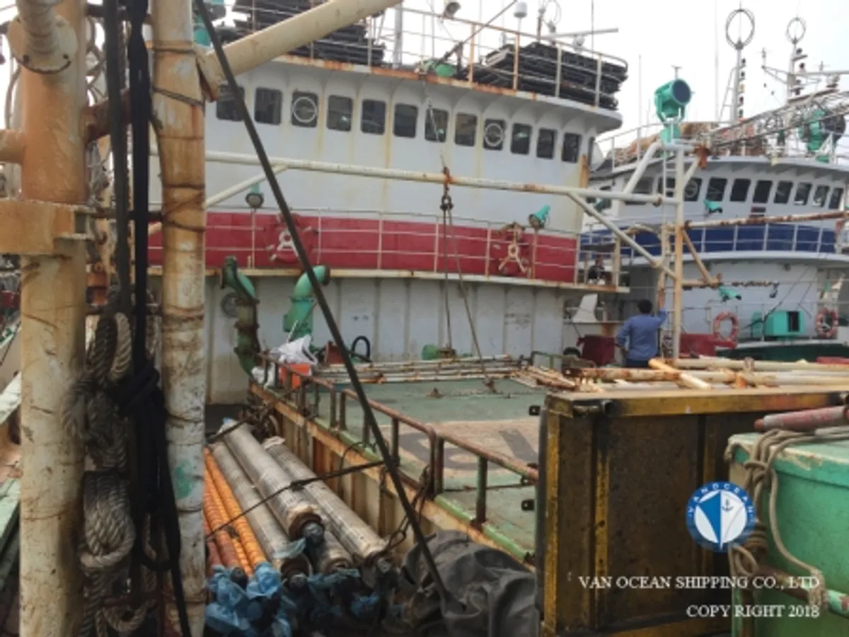 Πλοίο αλιείας καλαμαριών με ειδικό εργαλείο προς πώληση