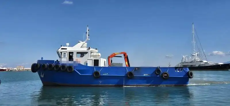 Ρυμουλκό πλοίο προς πώληση