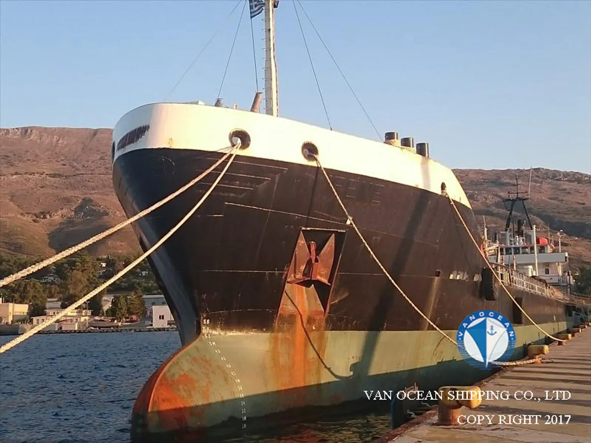 Δεξαμενόπλοιο πετρελαίου/χημικών προϊόντων προς πώληση