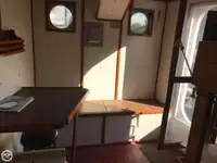 Ρυμουλκό πλοίο προς πώληση