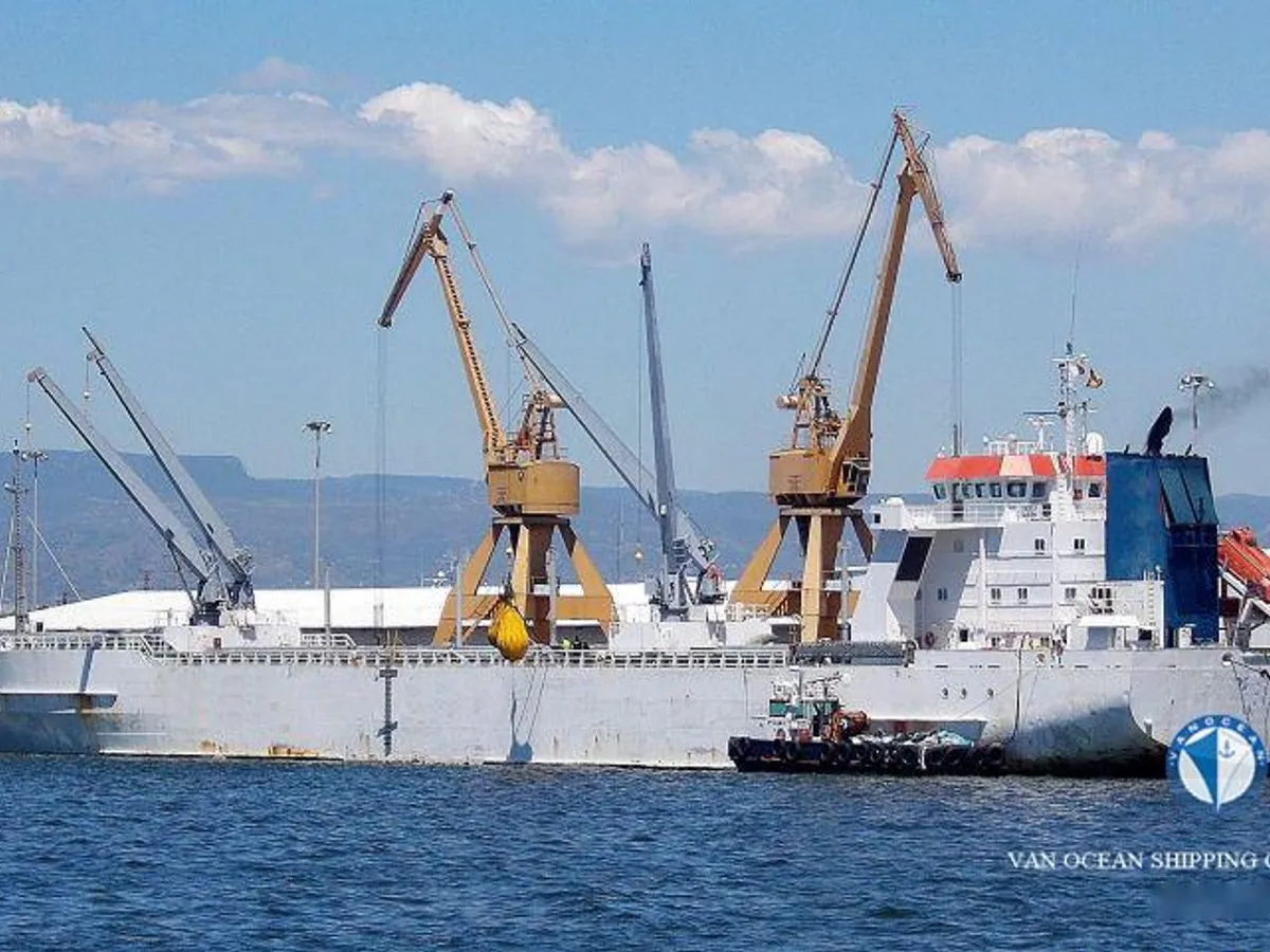 Ψυκτικό πλοίο προς πώληση