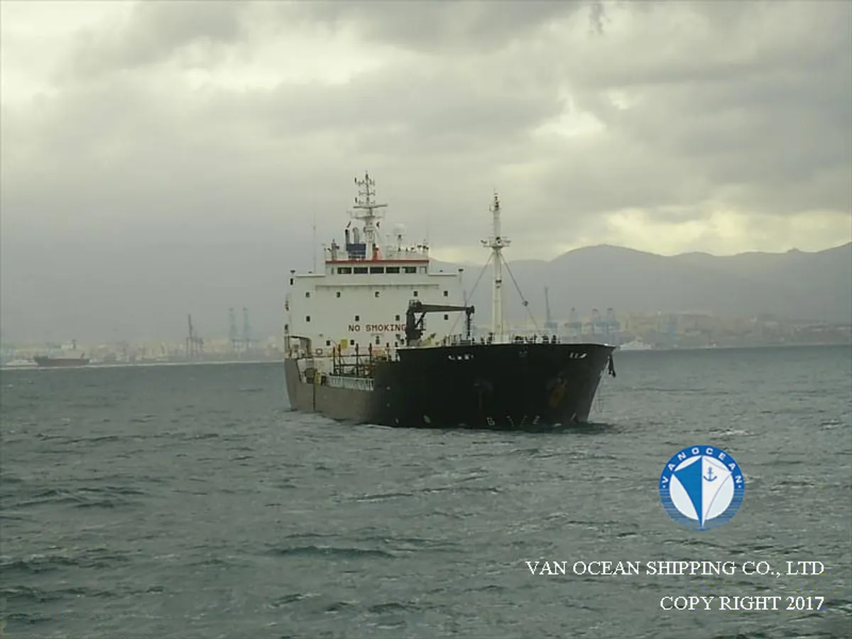 Δεξαμενόπλοιο πετρελαίου/χημικών προϊόντων προς πώληση