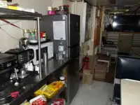 Ερευνητικό πλοίο προς πώληση