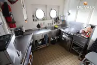 Πλωτό ξενοδοχείο προς πώληση
