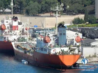 Δεξαμενόπλοιο πετρελαίου/χημικών προϊόντων προς πώληση
