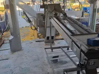 Τράτα προς πώληση