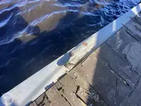 Αμφοβόλο προς πώληση