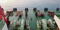 Πλοίο με γερανό προς πώληση