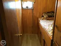 Τράτα προς πώληση