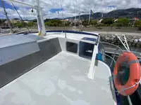 Ρυμουλκό πλοίο προς πώληση