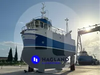 Πλοίο μεταφοράς ζωντανών ψαριών προς πώληση