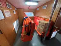Πλοίο μεταφοράς προσωπικού προς πώληση