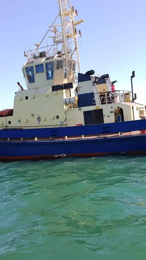 Ρυμουλκό πλοίο προς πώληση