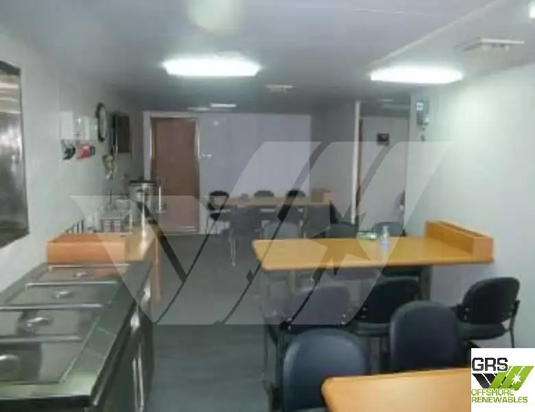 Πλοίο υποστήριξης προς πώληση