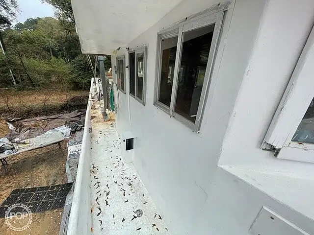 Τράτα προς πώληση