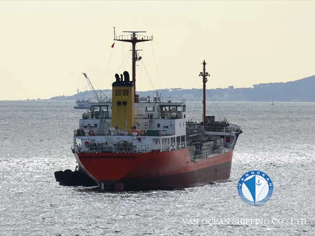Δεξαμενόπλοιο πετρελαίου/χημικών προϊόντων προς πώληση