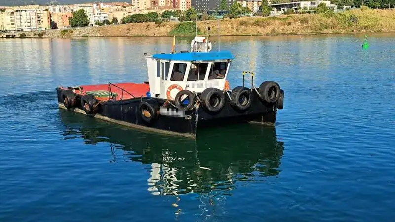 Εργατικά πλοία προς πώληση