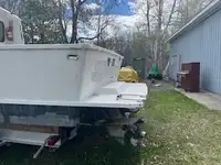 Εργατικά πλοία προς πώληση