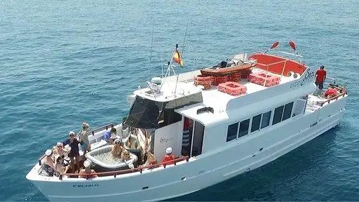 Επιβατικό πλοίο προς πώληση