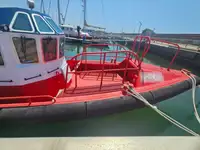 Πλοίο μεταφοράς προσωπικού προς πώληση