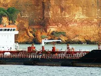 Δεξαμενόπλοιο πετρελαίου/χημικών προϊόντων προς πώληση