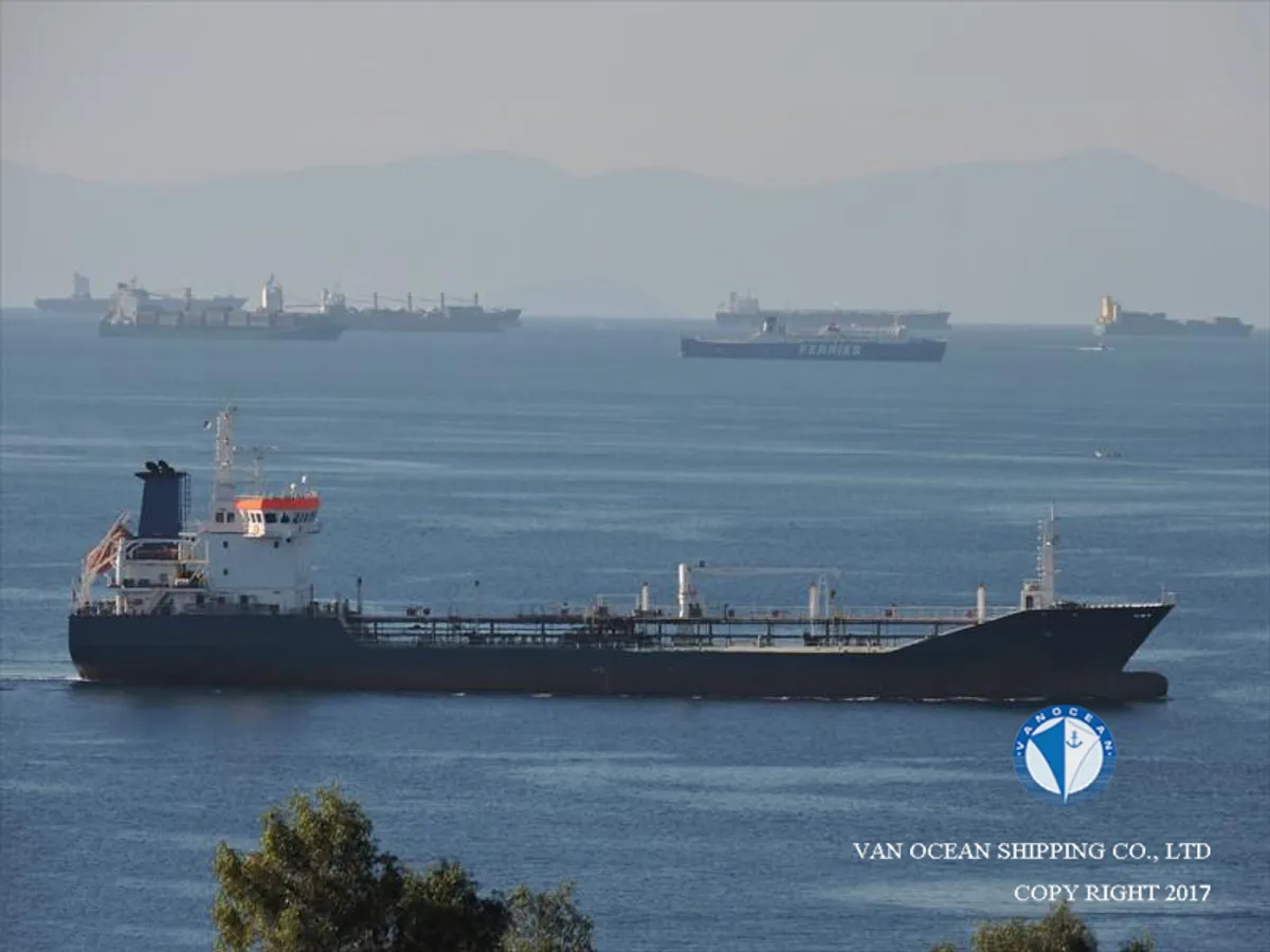 Δεξαμενόπλοιο πετρελαίου/χημικών προϊόντων προς πώληση