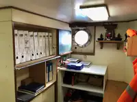 Ρυμουλκό πλοίο προς πώληση
