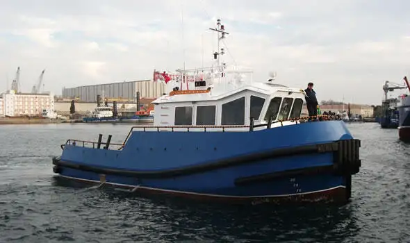 Ρυμουλκό πλοίο προς πώληση