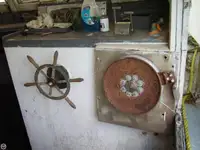 Αμφοβόλο προς πώληση