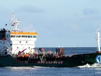 Δεξαμενόπλοιο πετρελαίου/χημικών προϊόντων προς πώληση