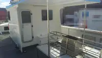 Εργατικά πλοία προς πώληση