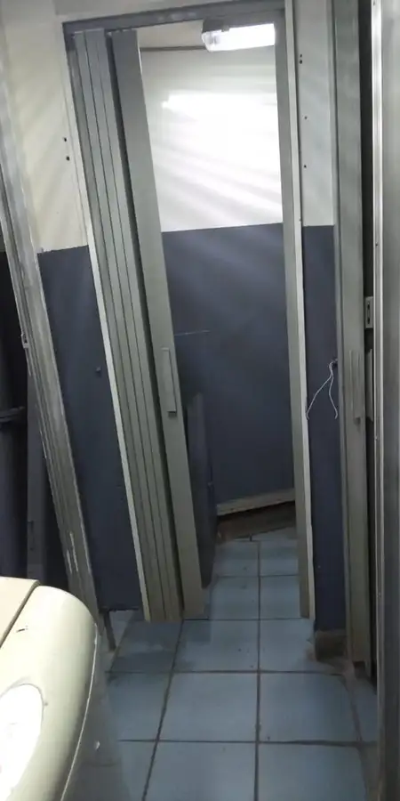 Ρυμουλκό πλοίο προς πώληση