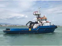 Ρυμουλκό πλοίο προς πώληση
