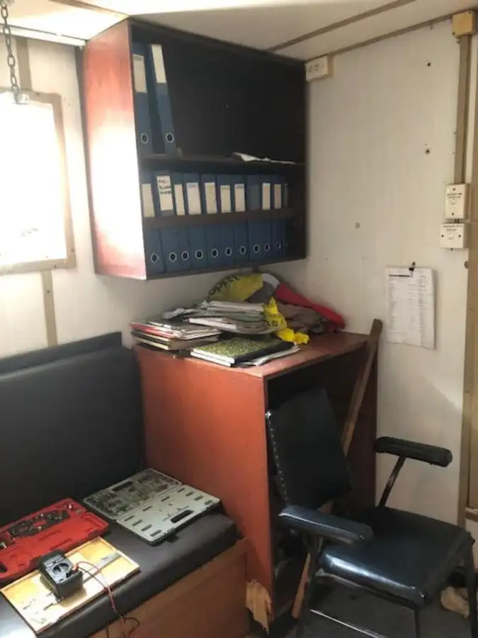 Ρυμουλκό πλοίο προς πώληση