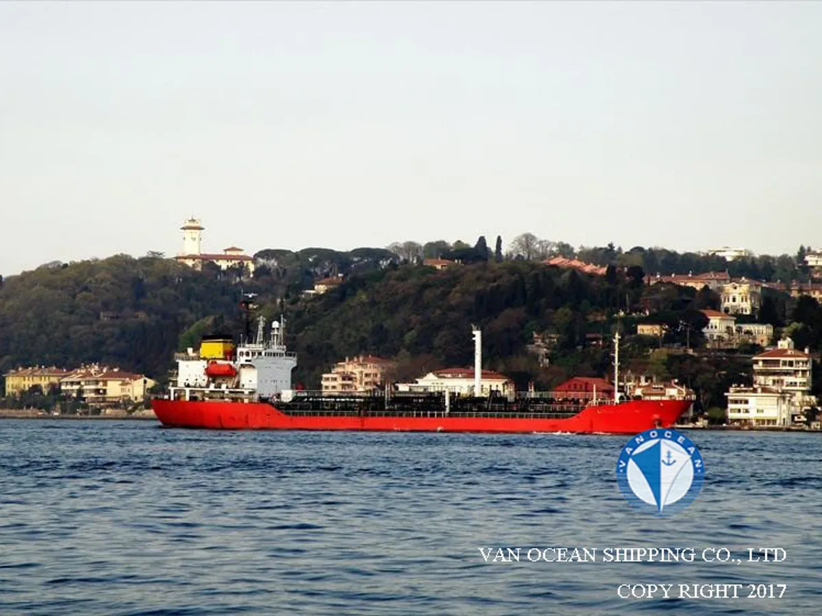 Δεξαμενόπλοιο πετρελαίου/χημικών προϊόντων προς πώληση