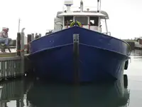 Δεξαμενόπλοιο πετρελαίου/χημικών προϊόντων προς πώληση