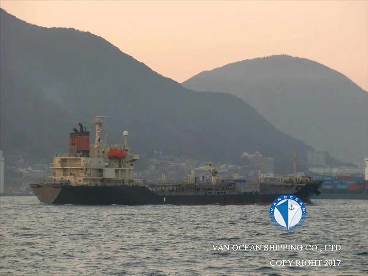 Δεξαμενόπλοιο πετρελαίου/χημικών προϊόντων προς πώληση