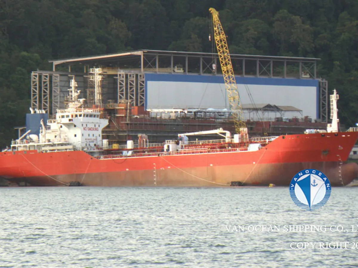 Δεξαμενόπλοιο πετρελαίου/χημικών προϊόντων προς πώληση