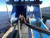 Αμφοβόλο προς πώληση