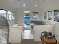 Πλοίο μεταφοράς προσωπικού προς πώληση