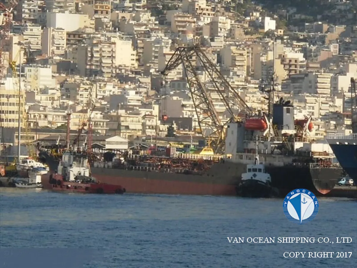 Δεξαμενόπλοιο πετρελαίου/χημικών προϊόντων προς πώληση