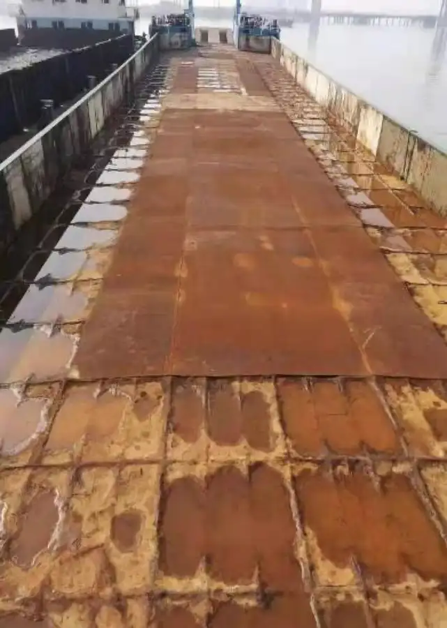 Αμφοβόλο προς πώληση
