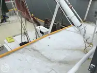 Τράτα προς πώληση