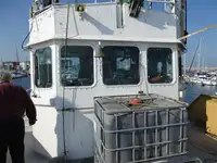 Εργατικά πλοία προς πώληση
