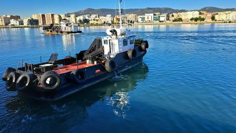 Εργατικά πλοία προς πώληση