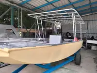Σκάφη εργασίας προς πώληση