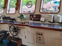 Πλοίο αποβατικής προέλευσης, δεξαμενόπλοιο προς πώληση